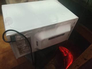Microondas blanco