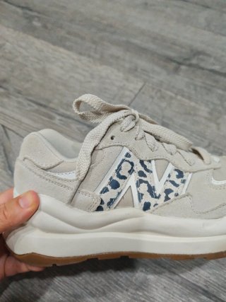 New Balance 5740 Donna Beige Taglia 37.5