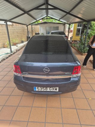 Opel Astra 2010 110cv
