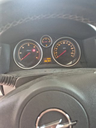 Opel Astra 2010 110cv
