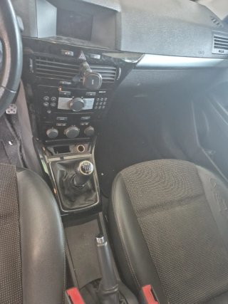 Opel Astra 2010 110cv