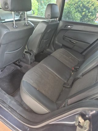 Opel Astra 2010 110cv
