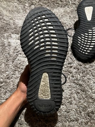 Adidas Yeezy Boost 350 V2 Beluga