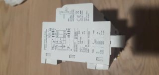 Protector Sobretensiones 3P+N 25A Schneider
