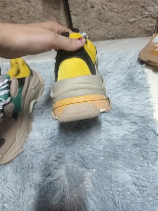 Zapatillas Balenciaga Beige/Verde/Amarillo Talla 4