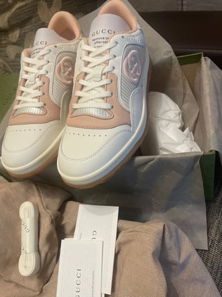 Deportivas Gucci Blancas y Rosas