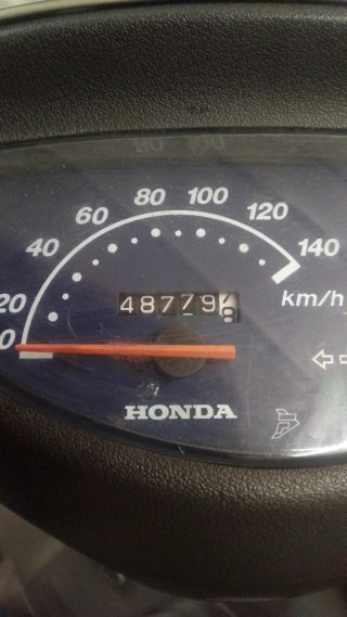 Honda Scooter Dorado y Negro