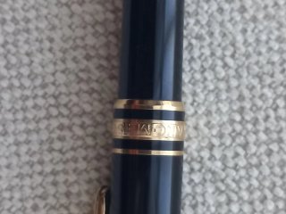 Bolígrafo Montblanc Negro y oro