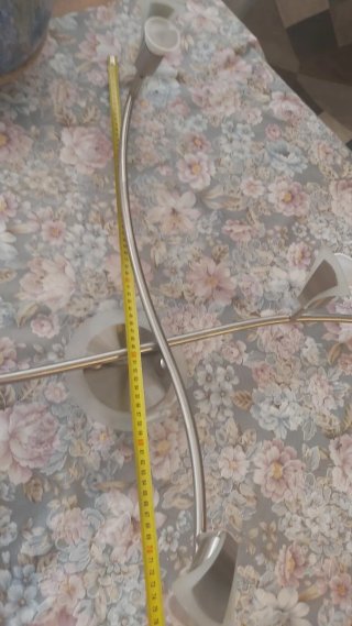Lámpara LED Techo Moderna y plegable.