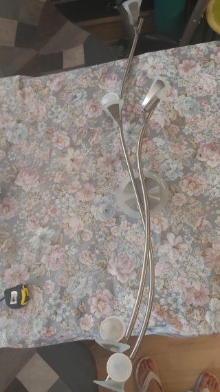 Lámpara LED Techo Moderna y plegable.