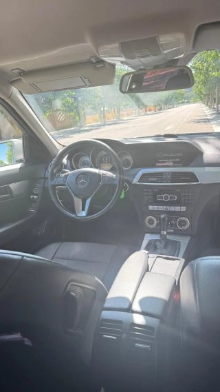 Mercedes-Benz Clase C 2011