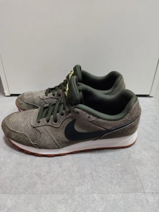 Deportivas Nike MD Runner 2 Verde Oliva