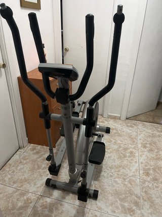 Máquina Elíptica VE 630 - Buen Estado