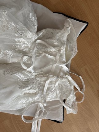 Vestido de novia con brillo