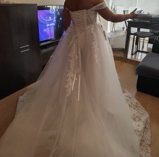 Vestido de novia con brillo