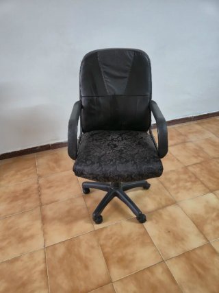 Silla de escritorio giratoria