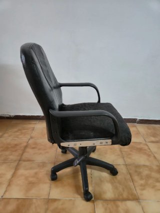 Silla de escritorio giratoria