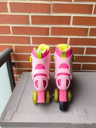 Patines Oxelo Talla 30-32 Rosa/Verde