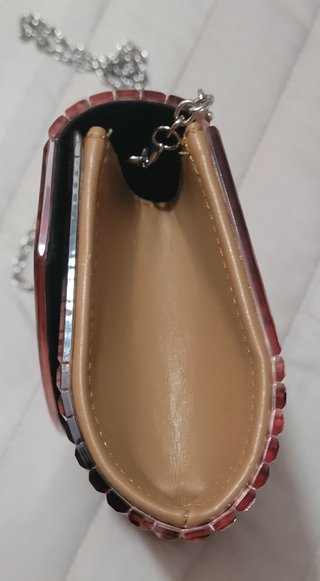 Bolso estspado con cadena