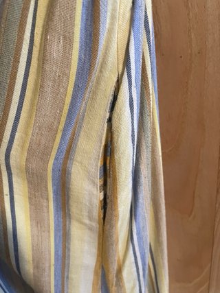 Vestido de tirantes con rayas