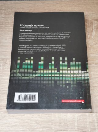 Economía mundial UNED