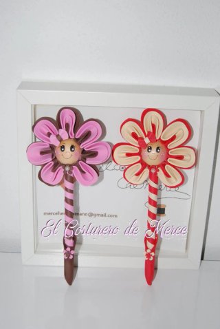 Bolígrafo decorado flor