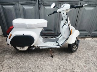 Vespa PK75 S Blanca Histórica