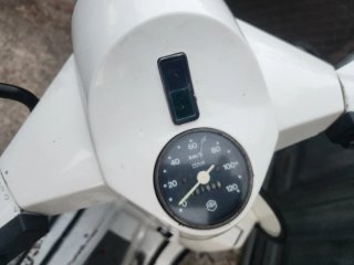 Vespa PK75 S Blanca Histórica