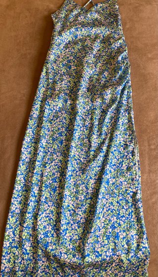 Vestido largo Pull&Bear satinado floral XS