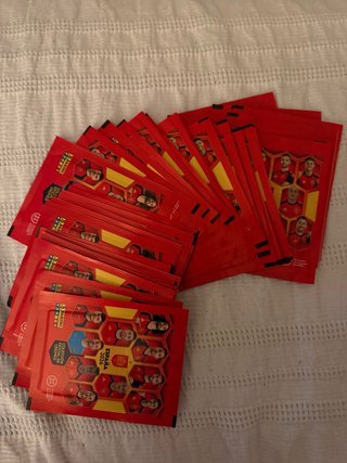 Lote 35 sobres Mundial 2026 España sin abrir