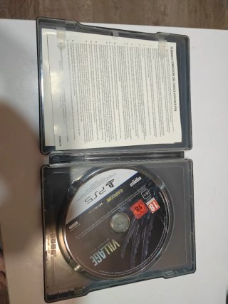Juego PS5 Resident Evil Village