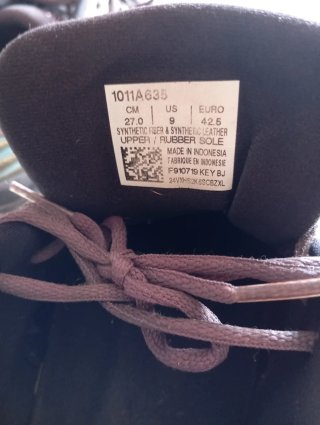 Zapatillas Asics Talla 42.5