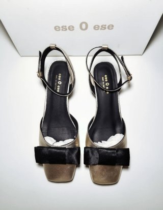 Sandalias de piel eseOese talla 38