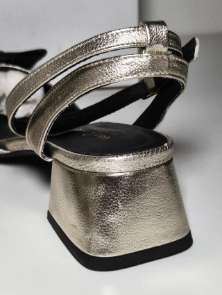 Sandalias de piel eseOese talla 38