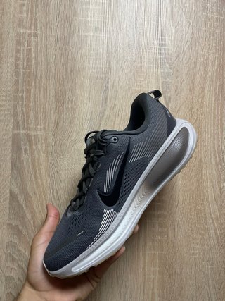 Nike Vomero 18 Talla 38.5 zapatillas de correr