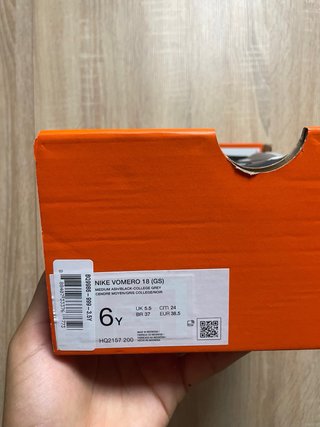 Nike Vomero 18 Talla 38.5 zapatillas de correr