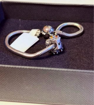 Pulsera Pandora Plata 925 + Charm Corazón Nueva