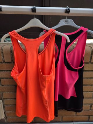 Lote 2 camisetas running sin mangas H&M y RBX T.L