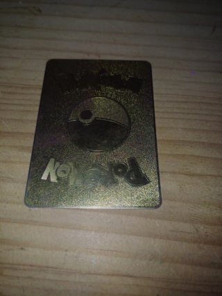 Carta Pokémon Pikachu VMAX Metalica