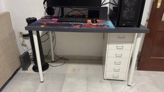 Escritorio moderno gris y blanco