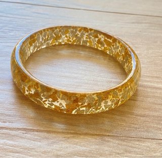 Bracciale rigido in resina foglie oro