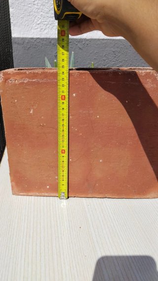 Ladrillos para vino (3 agujeros) 104 Uds  250