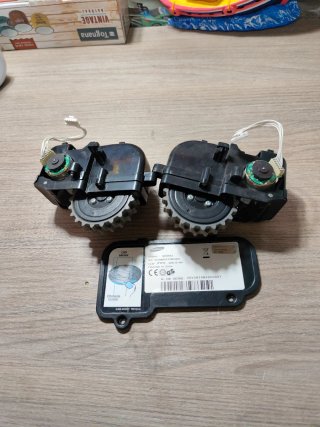 Ruedas Robot Aspirador Samsung Izq/Der