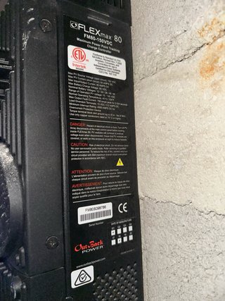 Inversor OutBack VFXR3024E 24V 3000W