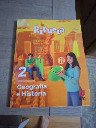 Geografía e Historia, 2 secundaria. Revuela