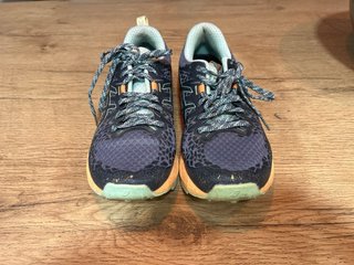 Zapatillas Asics Trail Talla 38