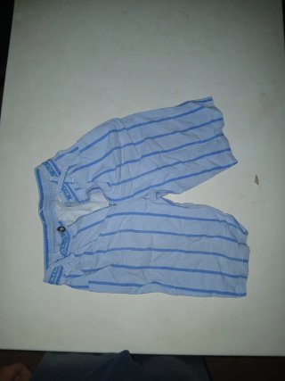 Pantalón corto verano niño/a, con rayas azules