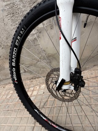 Bicicleta GT Avalanche 27.5 Blanca