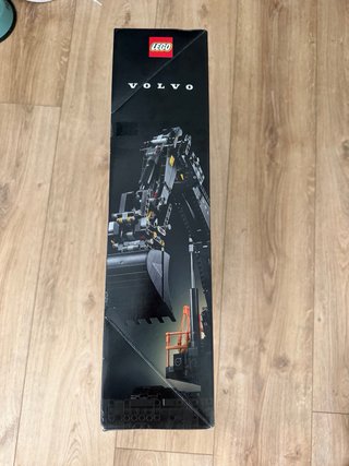 LEGO Technic Volvo EC500 Hybrid 42215