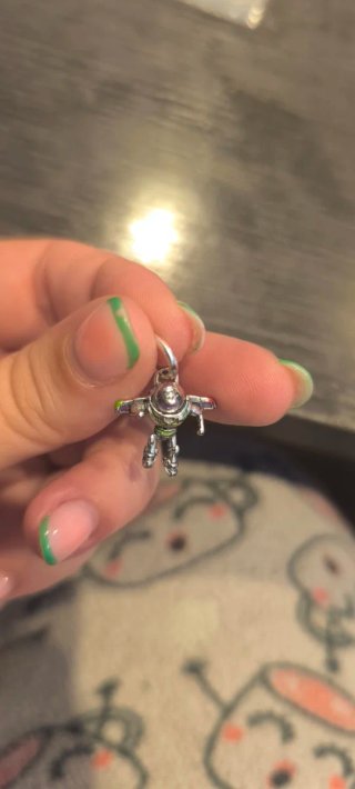 Charm Buzz Disney Plata